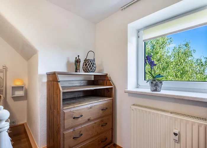 Апартаменты Yvette's *